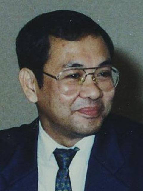 Dr. Komara Djaja
